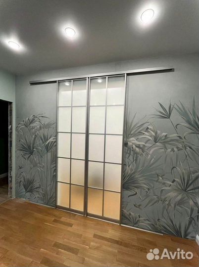 Раздвижная перегородка с матовым стеклом