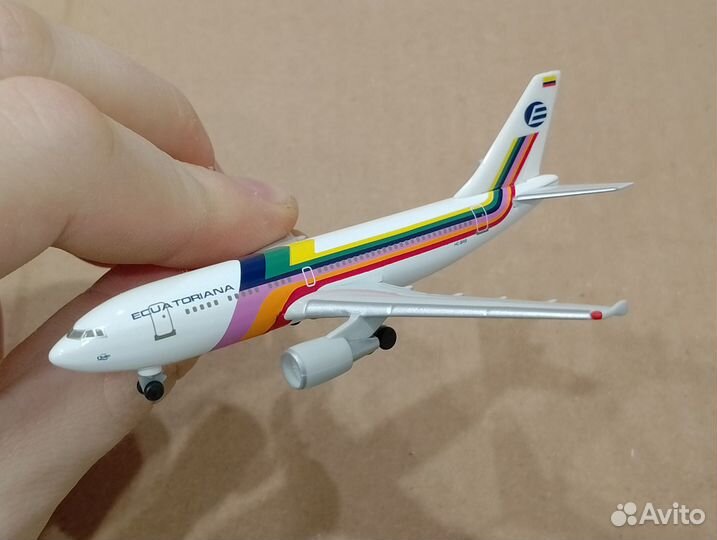 Airbus A310-300. Ecuatoriana