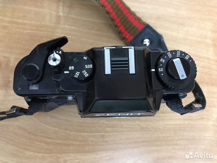 Zenit 122 Зеркальный фотоаппарат плёночный кмз