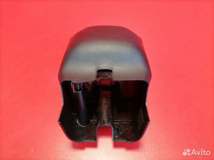 Кожух рулевой колонки Mitsubishi Lancer CS3A 4G18