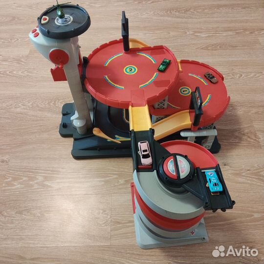 ELC - Гоночный трек 