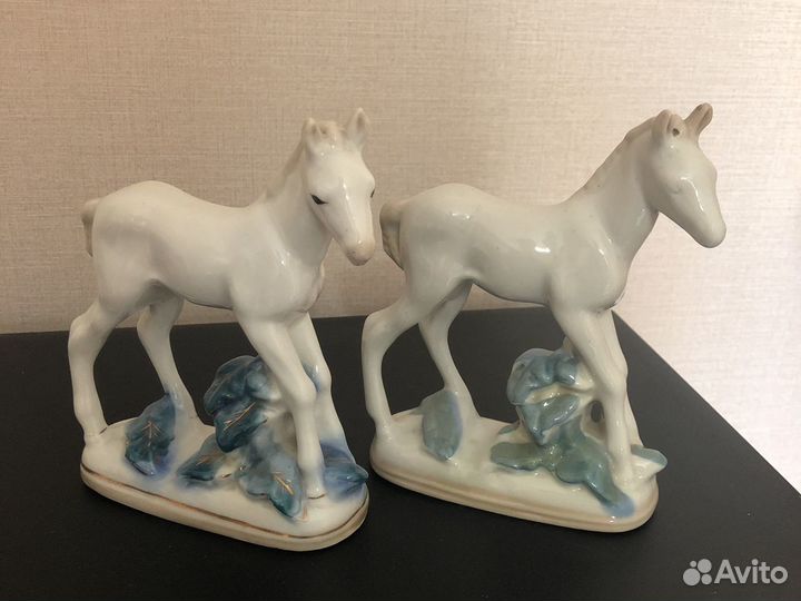 Статуэтки Жеребёнок