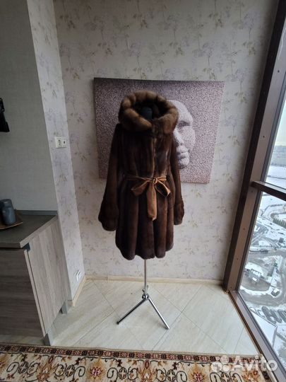 Шуба норковая с капюшоном из соболя 56'62