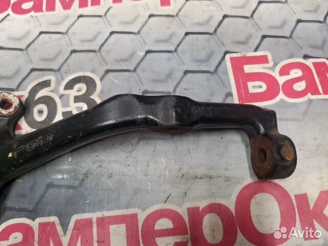 Кулак поворотный Toyota Land Cruiser Prado 150