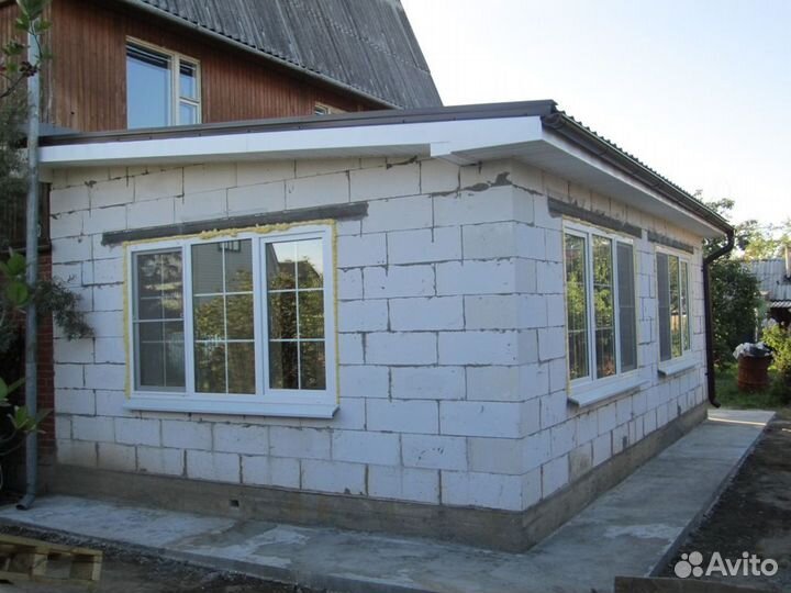 Строительство, пристройка, строительная бригада