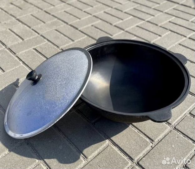 Казaн чугунный 22 литрa