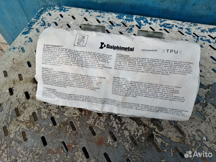 Подушка безопасности пассажира Opel Corsa D