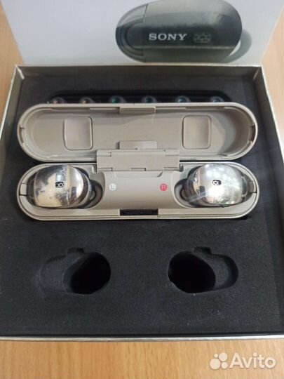 Беспроводные наушники Sony WF-1000X