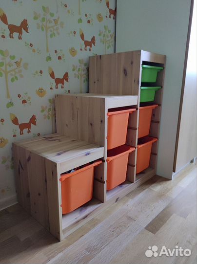 Стеллаж икеа Труфаст лесенка с контейнерами