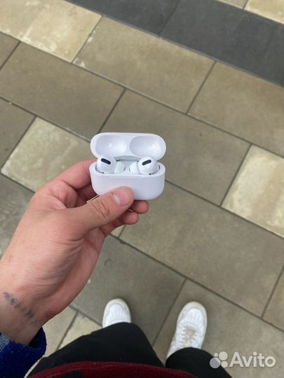 Наушники apple airpods pro