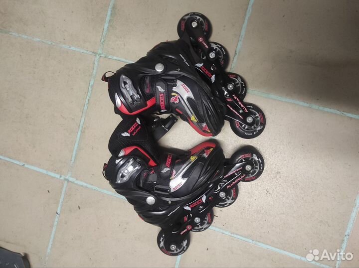 Роликовые коньки детские Rocces