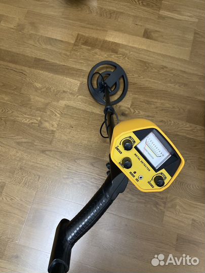 Металлоискатель gtx-5030 новый желтый
