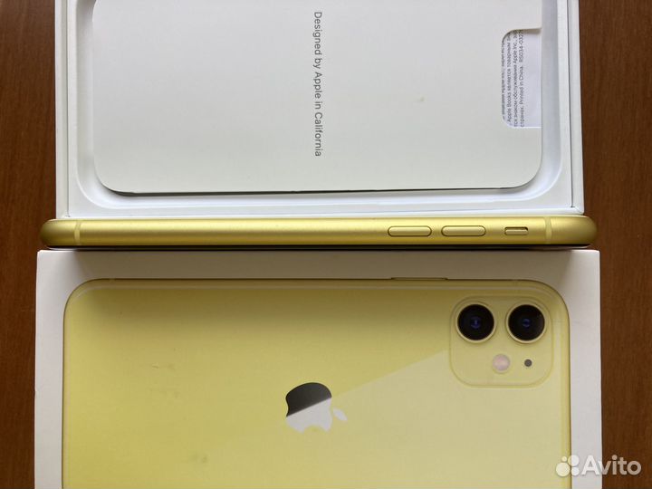 iPhone 11 64GB Yellow