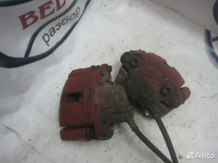 Суппорта передние тормозные Renault Logan