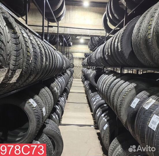 Kumho I'Zen KW31 255/40 R18 95M