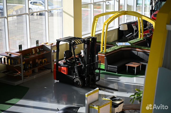 Вилочный погрузчик Reddot CPD18TVL, 2023