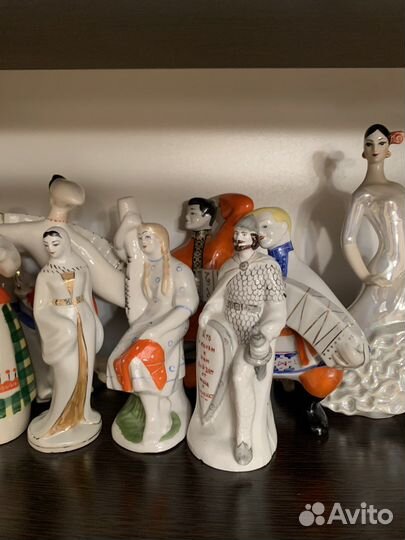 Фарфоровые статуэтки