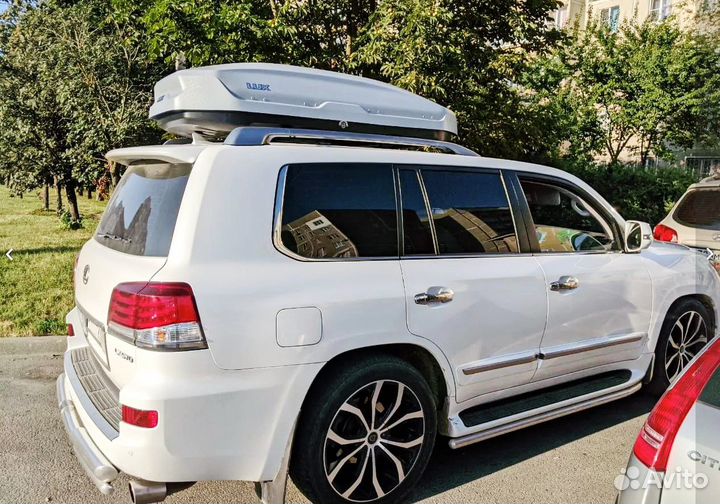 Автобокс Lux 520 литров на крышу