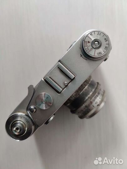 Плёночный фотоаппарат Зоркий 6