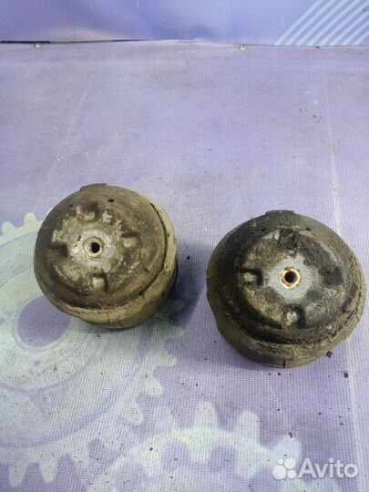 Подушка двигателя Mercedes Benz C-class w202