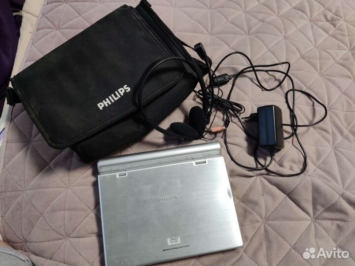 Портативный видеопроигрыватель philips
