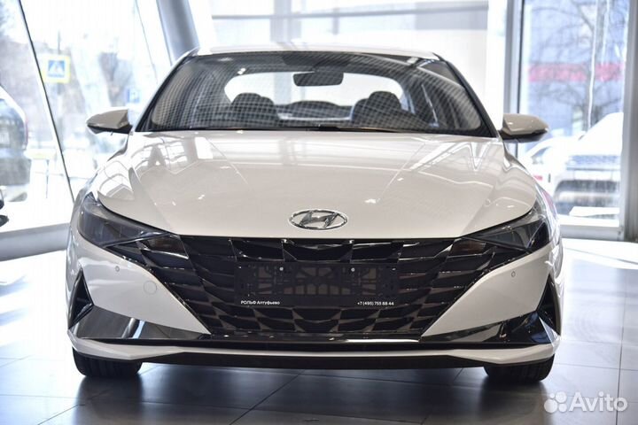 Hyundai Elantra 1.5 CVT, 2022