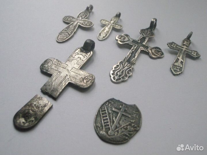 Серебряные нательные крестики старинные