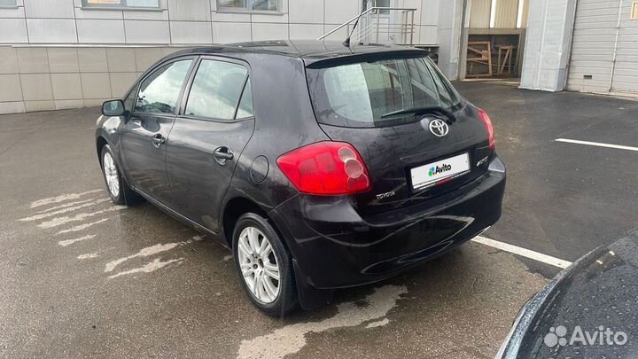 Toyota Auris 1.3 МТ, 2009, 130 250 км