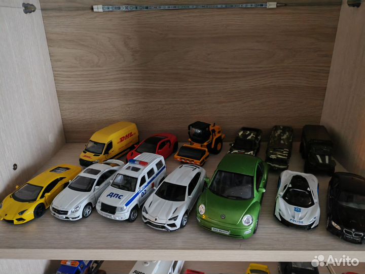 Машинки модельки