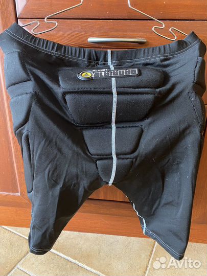 Защитные шорты для сноуборда и хоккея мужские