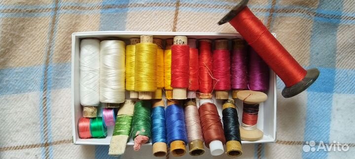 Нитки швейные шелк