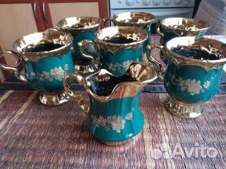 Чашки чайные и молочник