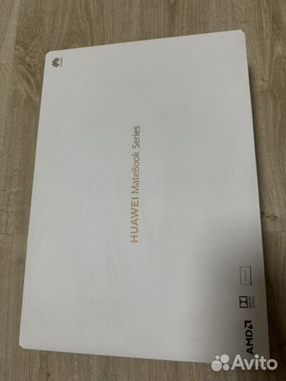 Huawei MateBook 13 NoteBook HN-W29R