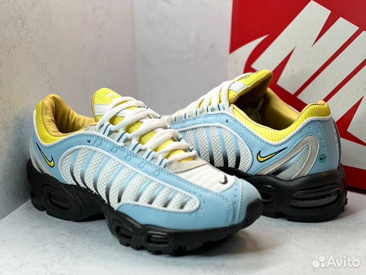 Nike Air Max Tailwind 4