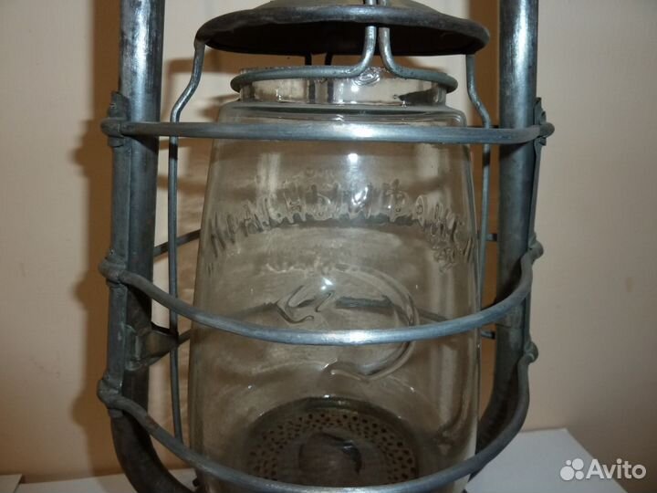 Керосиновая лампа