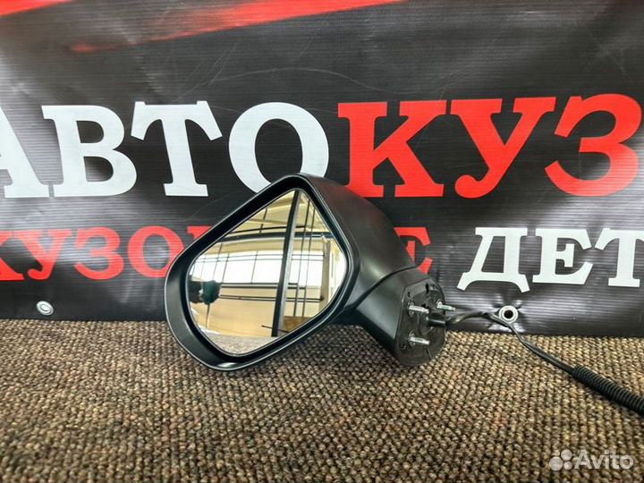 Зеркало боковое левое Honda Civic 4D 2007