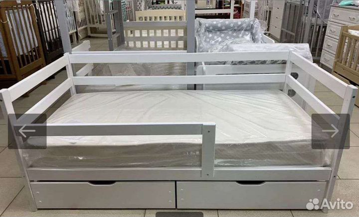 Детская кровать с бортиками от 2 лет в наличии