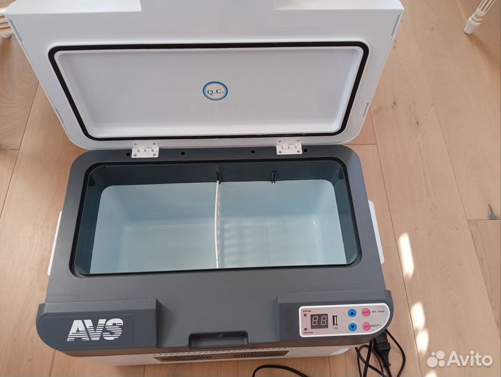 Автохолодильник 24v