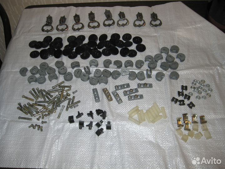 Мебельная фурнитура и Алюминиевые Крючки