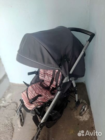 Прогулочная коляска на запчасти