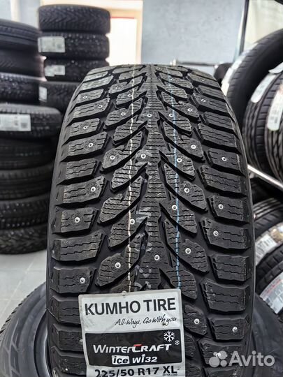 Kumho WinterCraft Ice Wi32 225/50 R17 98T