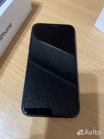 iPhone Xr, 64 ГБ