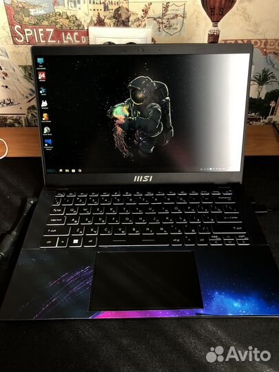 Ноутбук msi modern 14 c12m-233xru