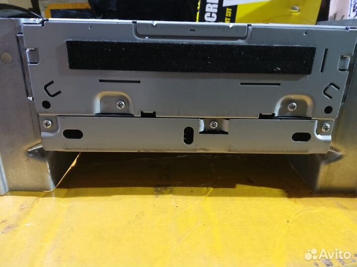 Магнитола Freelander 2 3.2