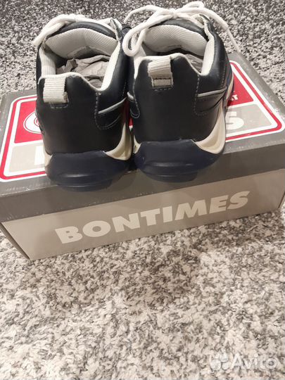Кроссовки bontimens