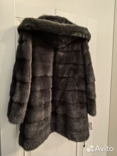 Шуба норковая с капюшоном