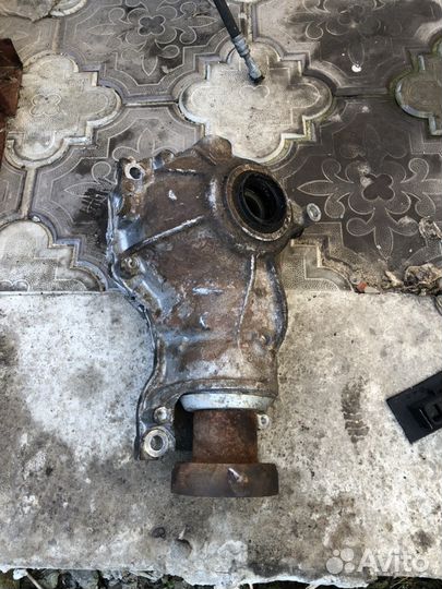 Передний редуктор ягуар XJ 3.0