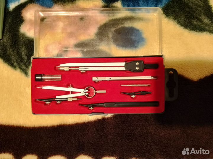 Готовальня для черчения