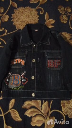 Джинсовая куртка