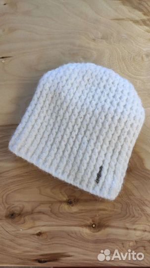 Шапка тёплая на флисе. Белая зимняя
